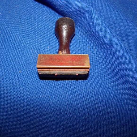 Vintage Collectible Solid Wood Rubber Address Hand Stamp - Picture 4 of 4